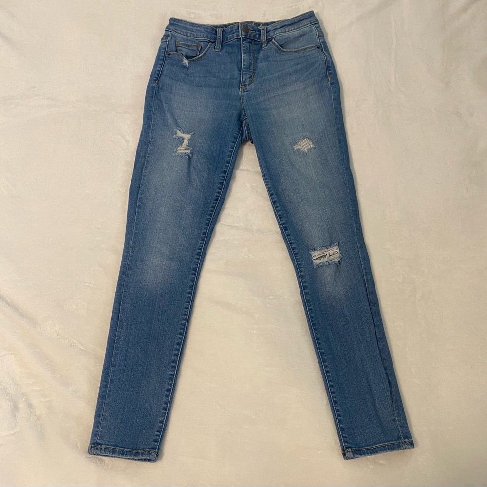 Women's Universal Thread Distressed High Rise Skinny Jeans Size 4/27R